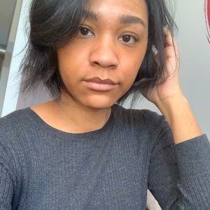 Meet your Posher, Aja